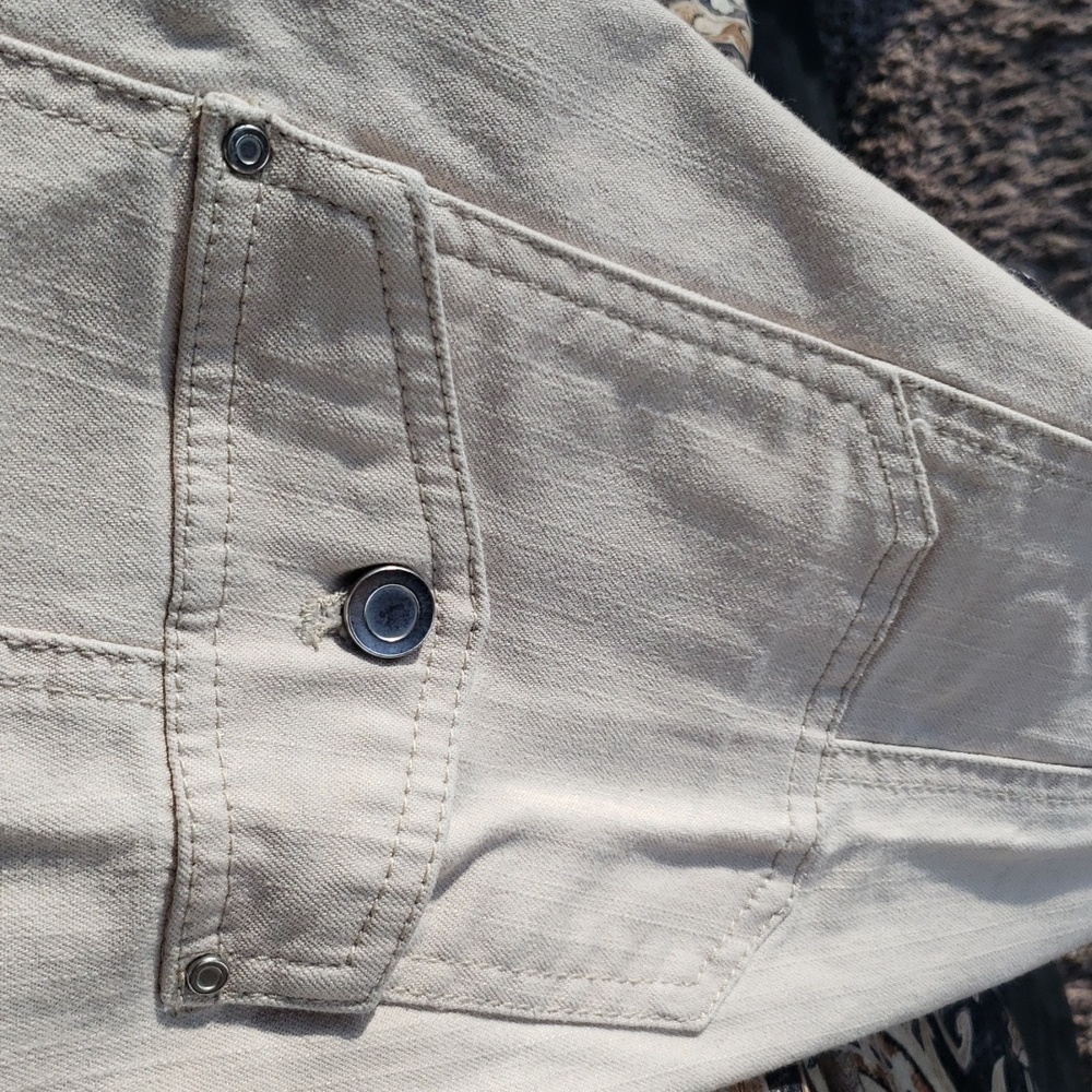 White House Black Market Women's Jeans - #50-T๐ - Picture 6 of 7